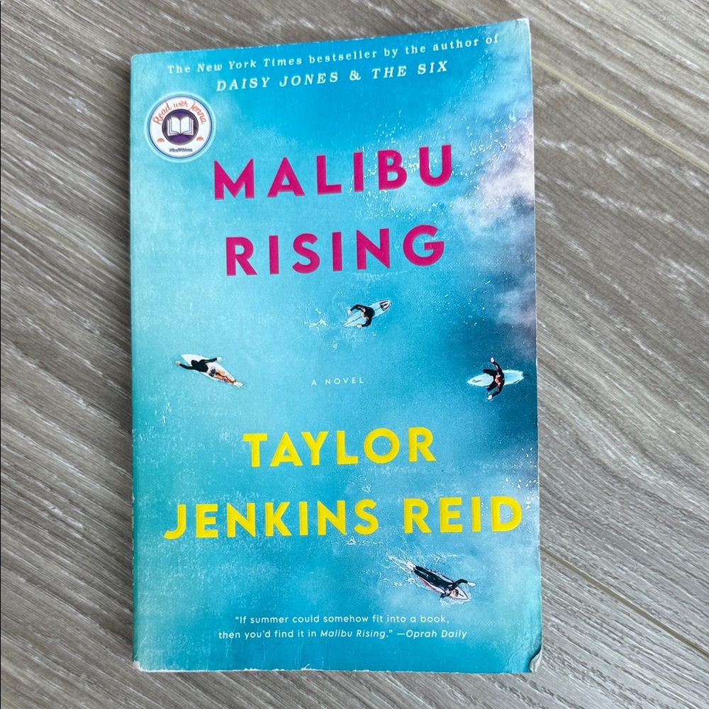 Malibu Rising by Taylor Jenkins Reid